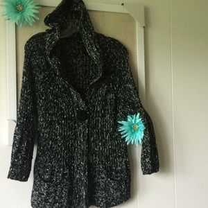 BCBG sweater hood & pockets snap front 1/4 sleeve